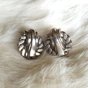 Vintage Coro Screwback Earrings